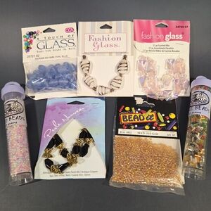 NWT!! Semi-Vintage Beads! Bundle of 7/ Glass Beads/ Seed Beads/ Surprise Gifts!!